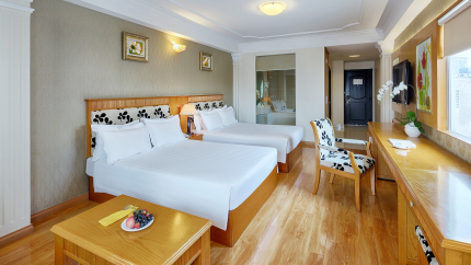 Phòng Family Suite khách sạn Silverland Central