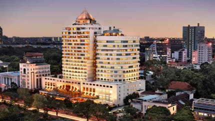 Khách sạn Sofitel Sài Gòn Plaza