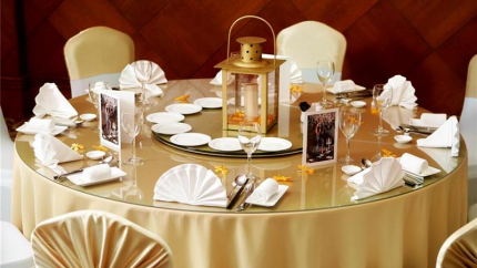 Khach San Sofitel Saigon Plaza