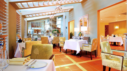 Khách sạn Sofitel Sài Gòn Plaza