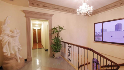 Khách sạn Spring Sài Gòn