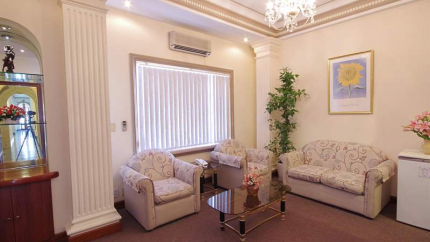 Khách sạn Spring Sài Gòn