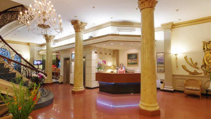 Khách sạn Spring Sài Gòn