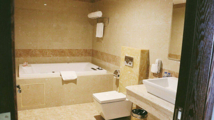 Phòng tắm khách sạn Summer Cửa Lò