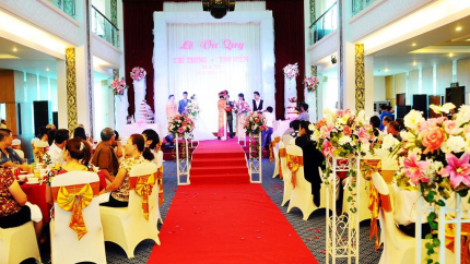 Tiệc Cưới