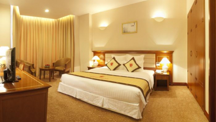 Khách sạn Tân Sơn Nhất