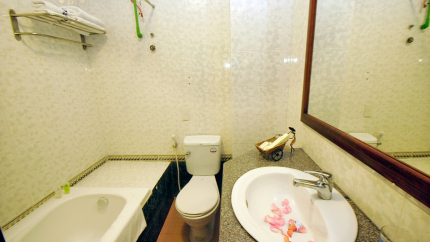 Phòng tắm - Phòng Superior