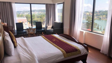 Phòng Premier Deluxe