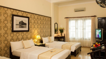 Phòng Deluxe Triple tại Thùy Anh Ninh Bình Hotel 3*