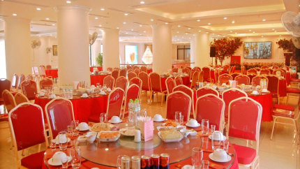 Nhà hàng Tulip Ninh Bình Hotel 3*