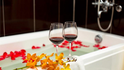 Phòng tắm Khách sạn Vạn Phát Riverside Cần Thơ