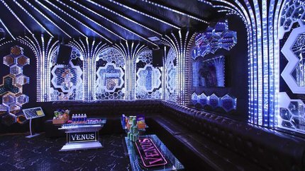 Karaoke tại khách sạn