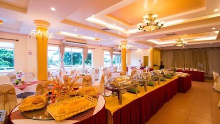 Buffet đa dạng ,mang đến trải nghiệm thú vị