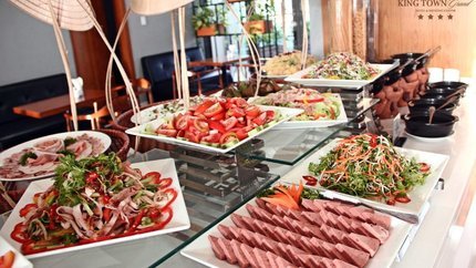 Thực đơn đa dạng, phong phú