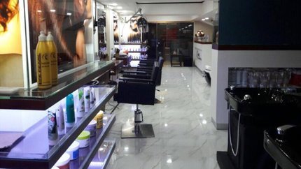 Slon tóc và massage