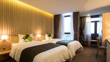 Căn phòng đơn giản nhưng tiện nghi