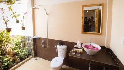 Phòng tắm Family Bungalow Garden