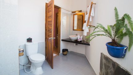 Phòng tắm đầy đủ tiện nghi