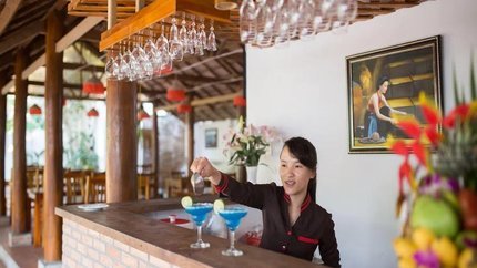 View quầy mini bar