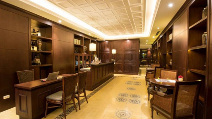 Quầy lễ tân tại Hotel La Nueva Boutique Hà Nội