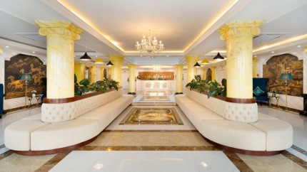 Khu vực sảnh của La Saveur De Resort 4* Hòa Bình