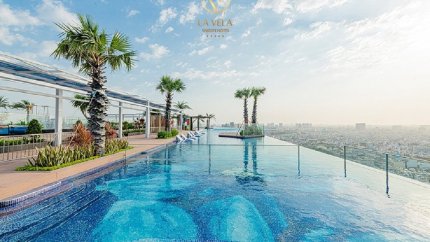 Bể Bơi Ngoài Trời