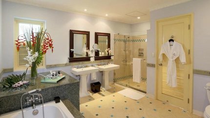 Phòng tắm không gian rộng