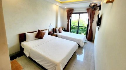 Phòng Ba Người Tiêu Chuẩn