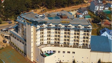 Ladalat Hotel