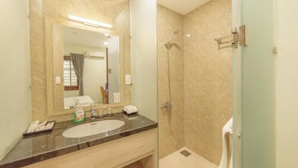 Phòng Tắm Khép Kín