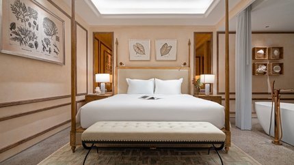 Phòng Signature Suite với không gian mở