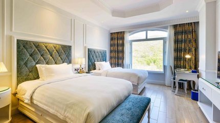 Deluxe Twin Garden View