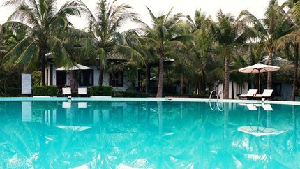 View hướng thẳng ra hồ bơi