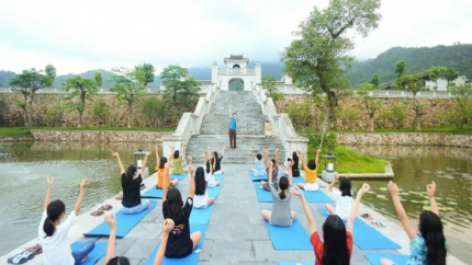 Yoga sáng sớm