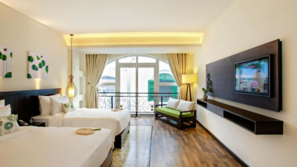 Phòng Superior Triple Lasenta Boutique Hotel