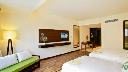Phòng Superior Triple Lasenta Boutique Hotel 4*