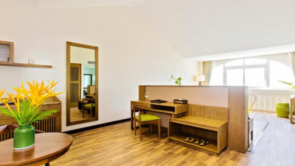 Phòng Junior Suite Khách Sạn Lasenta Boutique Hội An 4*
