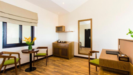 Phòng Junior Suite Khách Sạn Lasenta Boutique