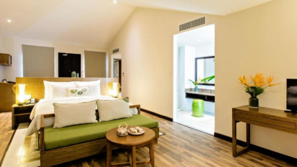 Phòng Junior Balcony Suite Lasenta Boutique Hotel Hội An 4*