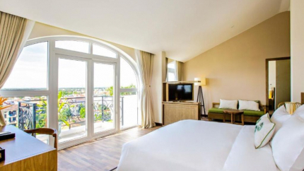 Phòng Suite City View Lasenta Boutique 4*