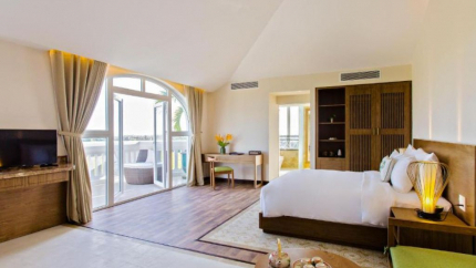Phòng Suite Grand View Khách Sạn Lasenta Boutique