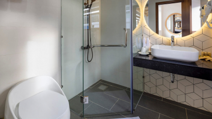 Phòng tắm của phòng Superior