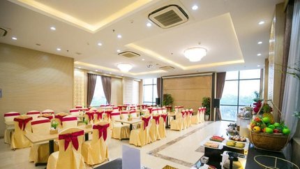 Nhà hàng tại khách sạn