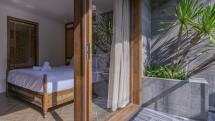 Deluxe Suite Private Balcony tại khách sạn 4* Đà Nẵng Le Boutique