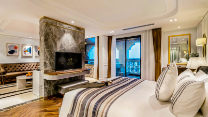 Phòng Gallery Haifo Suite tại Le Pavillon Gallery Hoian 5*