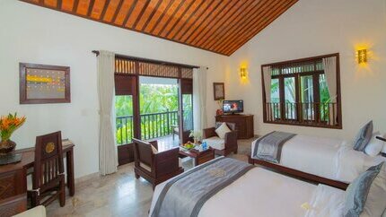 Palm View Villa room