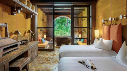 Hạng phòng Deluxe Mountain view tại Legacy Yên Tử - MGallery by Sofitel 5 sao