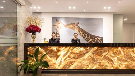 Quầy lễ tân khách sạn