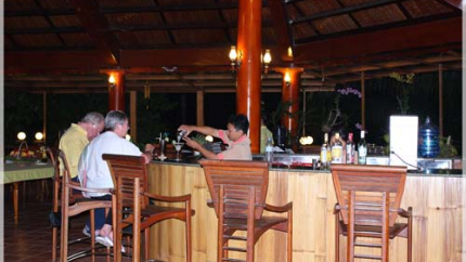 Quầy Bar