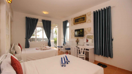 Phòng Beach Front Villa